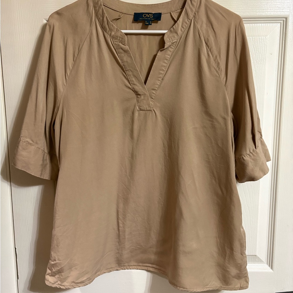 Italian-made OVS blouse